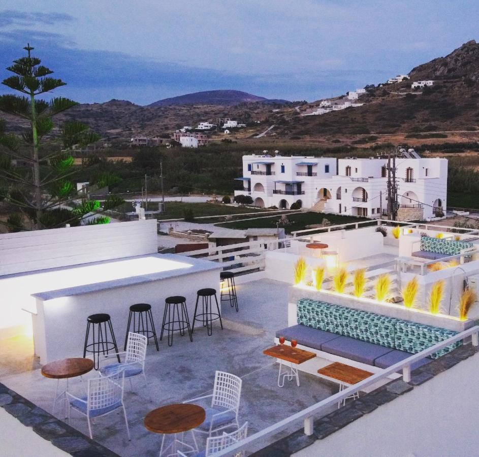 Studios Vrettos Beachfront Hotel Pláka エクステリア 写真
