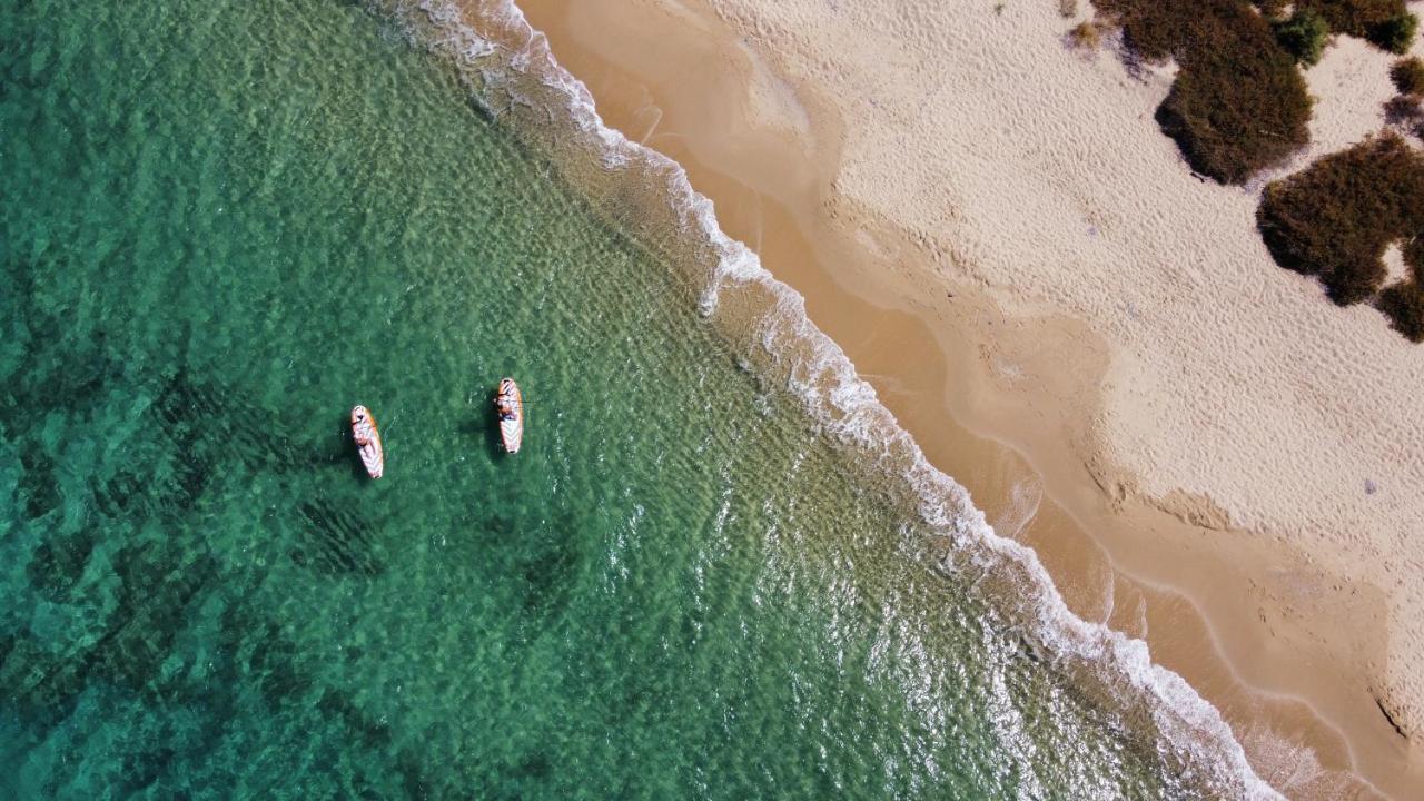 Studios Vrettos Beachfront Hotel Pláka エクステリア 写真