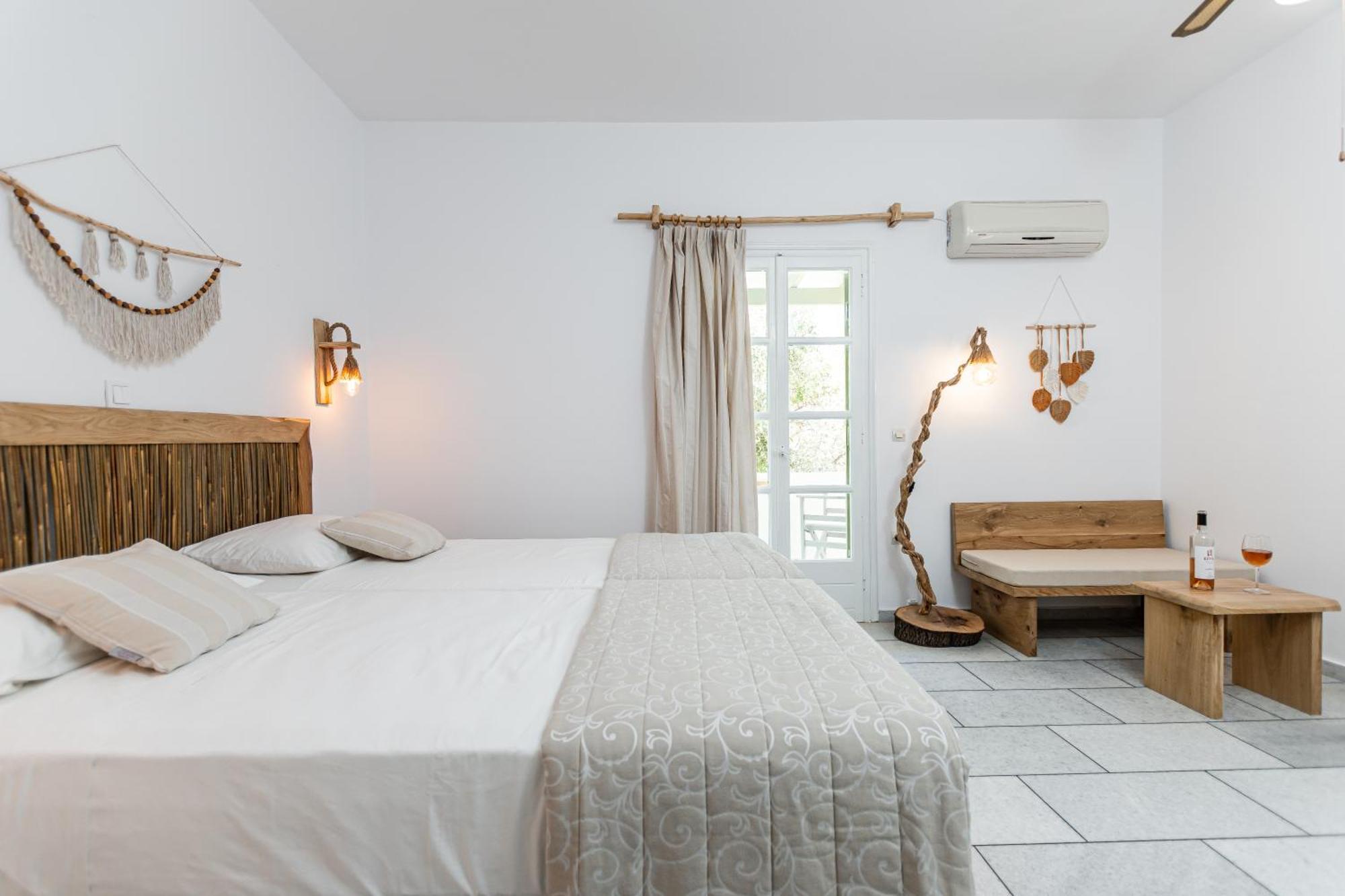 Studios Vrettos Beachfront Hotel Pláka エクステリア 写真