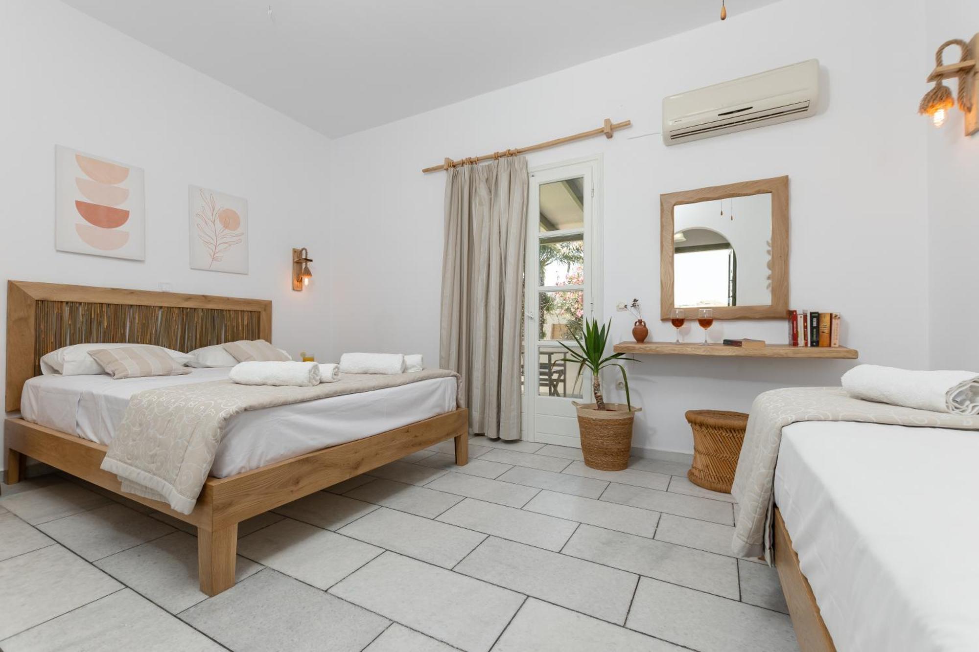 Studios Vrettos Beachfront Hotel Pláka エクステリア 写真